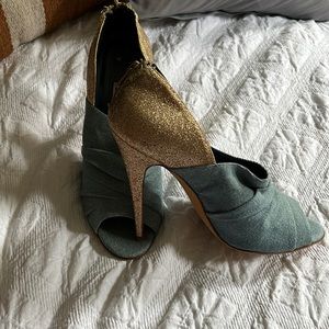 Manolo Blahnik denim/ gold glitter stiletto